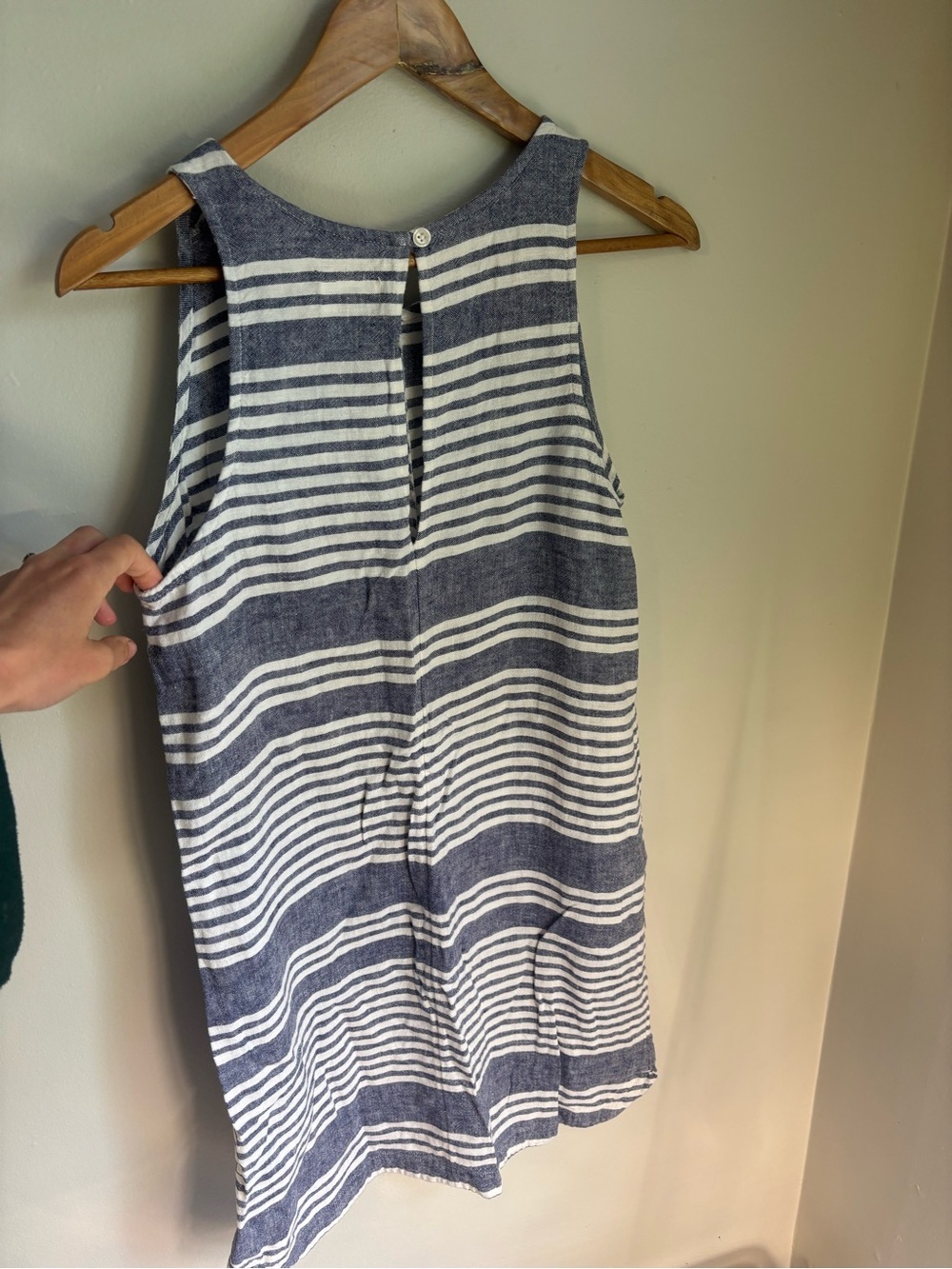Old Navy Linen Sleeveless Navy and White Striped Shift Dress Medium - Picture 4 of 5